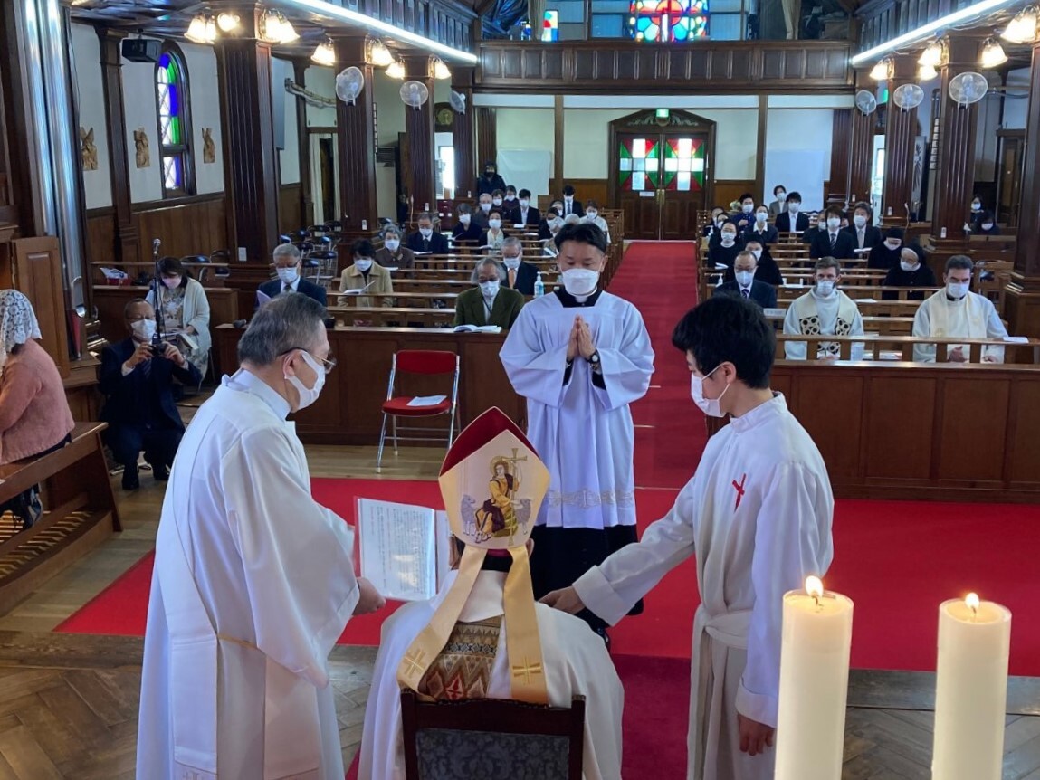 ペトロ・千葉充神学生、祭壇奉仕者選任式